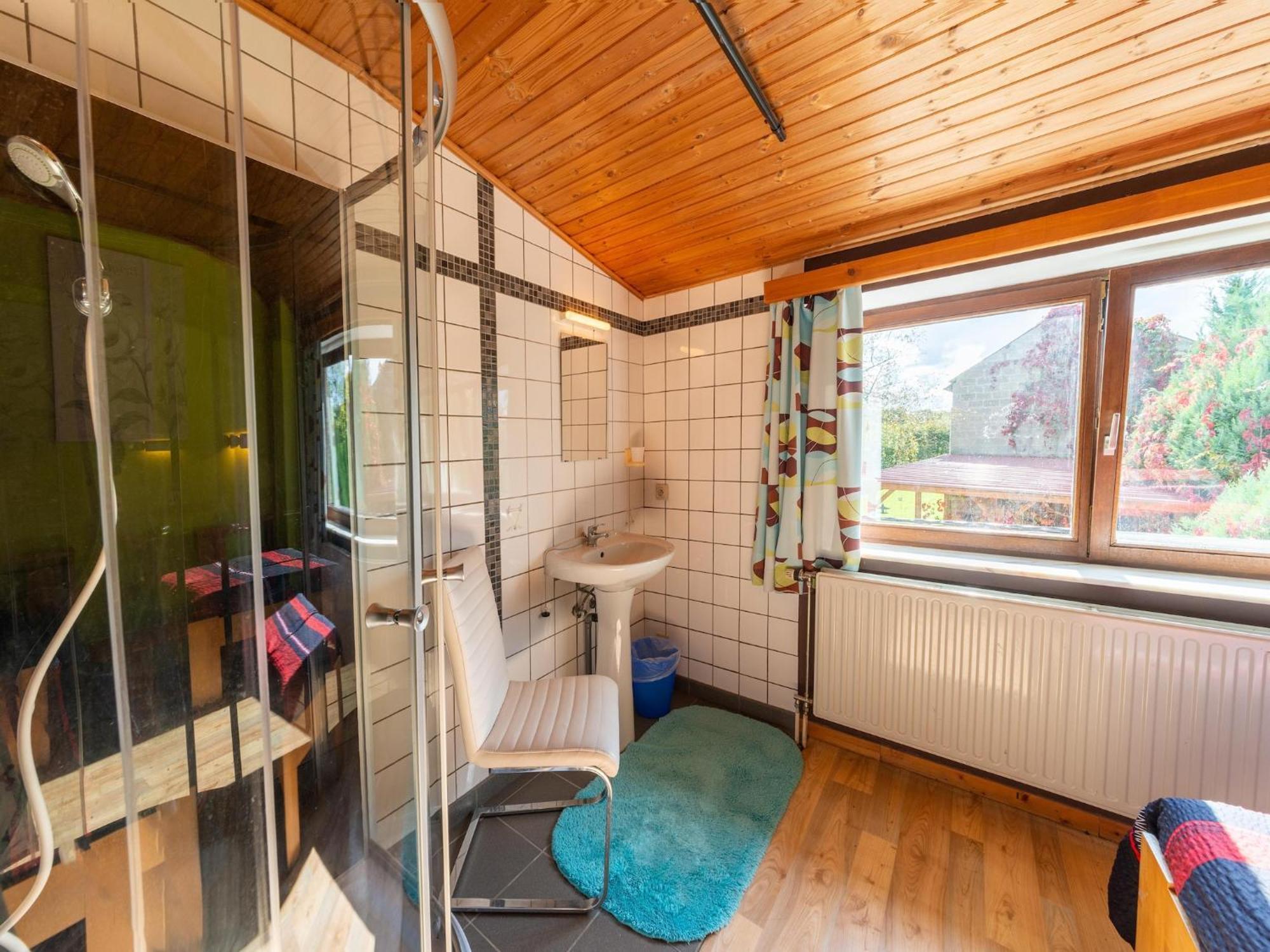 Wonderful Holiday Home In Montleban With Sauna Exterior foto