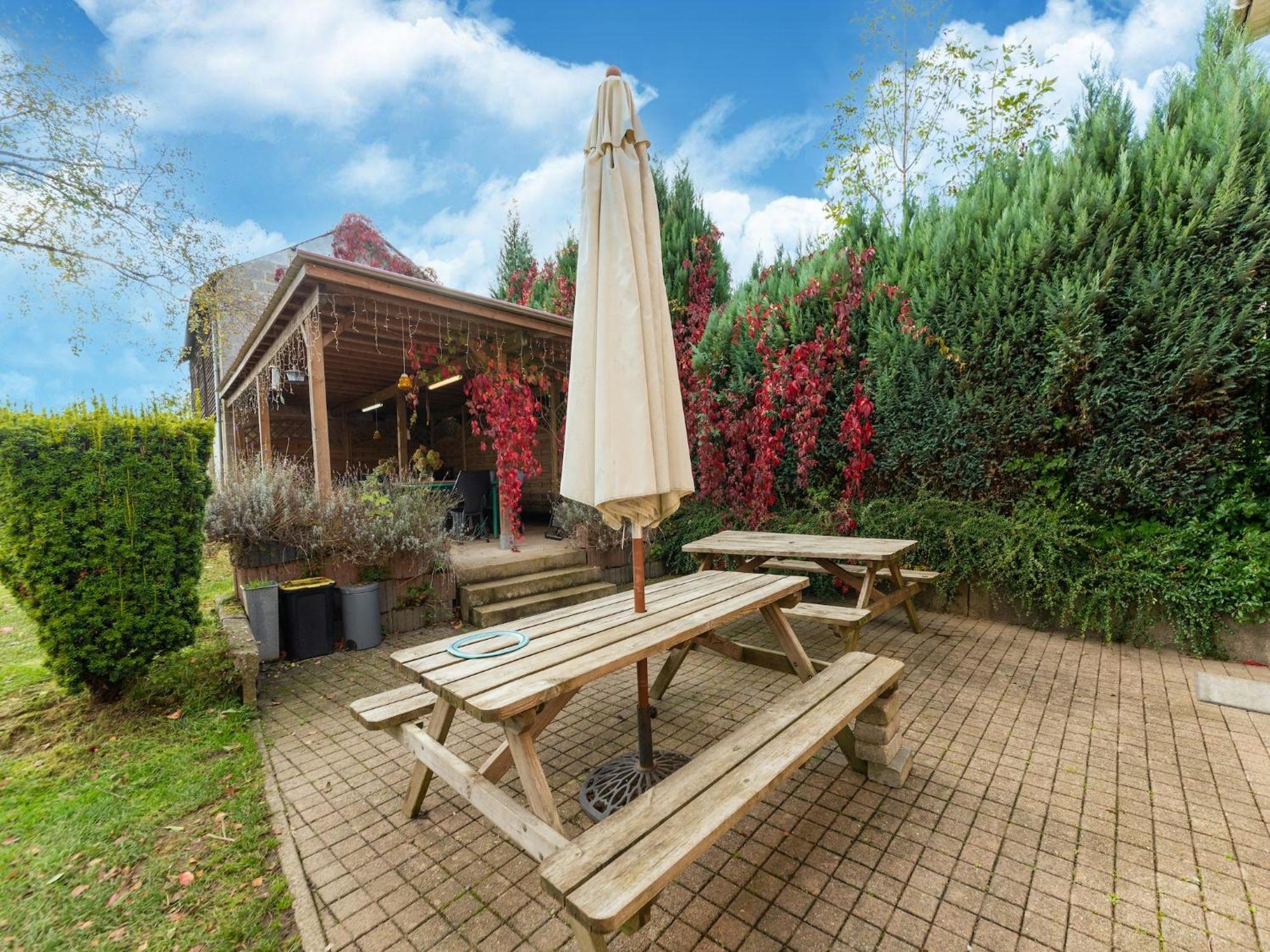 Wonderful Holiday Home In Montleban With Sauna Exterior foto